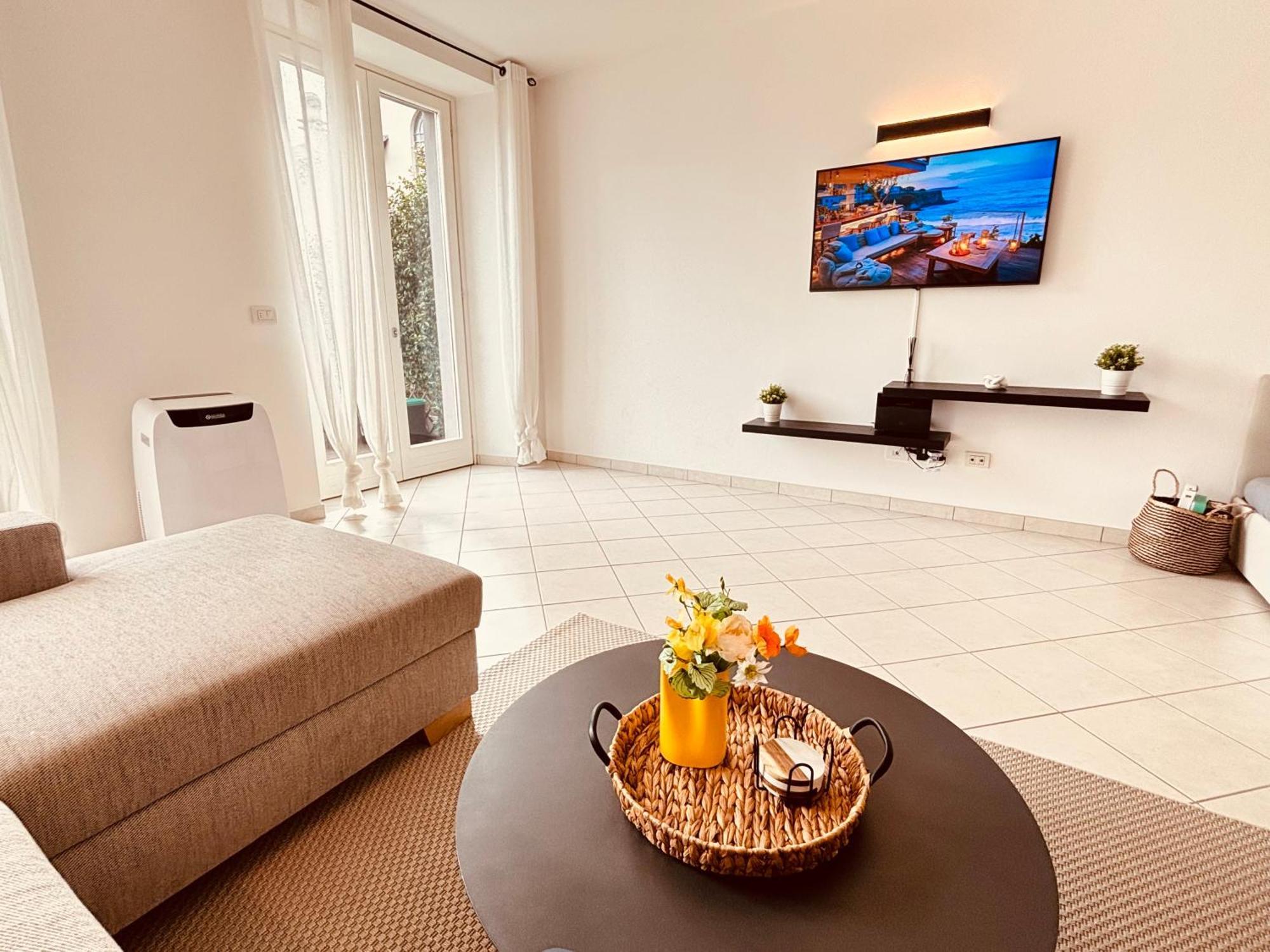 Lago Villa Zen - Apartment With Jacuzzi, Panoramic Views Lenno Exteriör bild